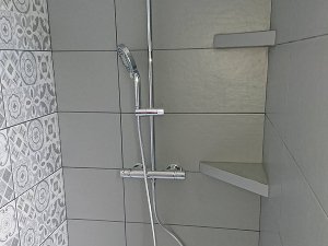 Douche à l'italienne